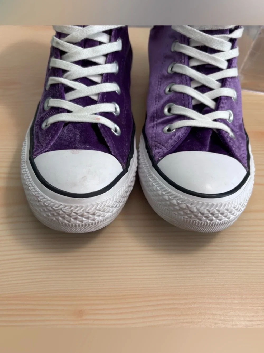 Converse Chuck Taylor All Star Purple Velvet High Top Sneakers Women’s 8.5 - Picture 5 of 8